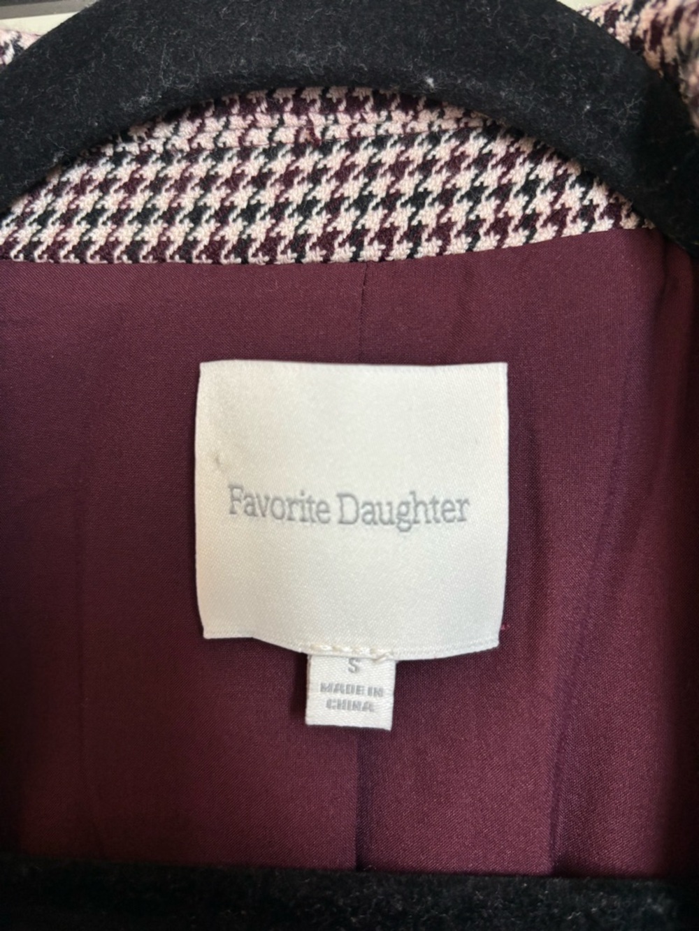 Favorite Daughter Houndstooth Blazer - Picture 3 of 8